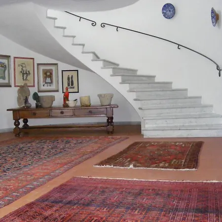 Roccatagliata Bed & Breakfast Carrara